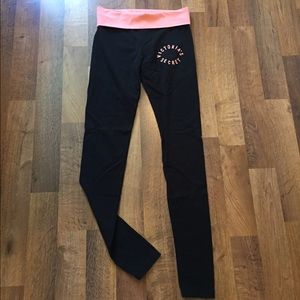 VS Yoga Leggings