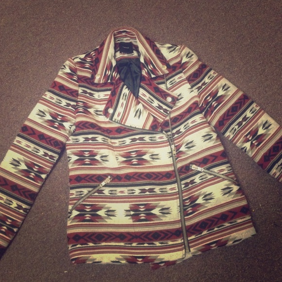 Forever 21 Jackets & Blazers - Forever 21 winter jacket!