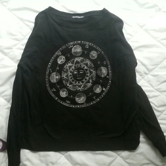 Brandy Melville Zodiac long sleeve