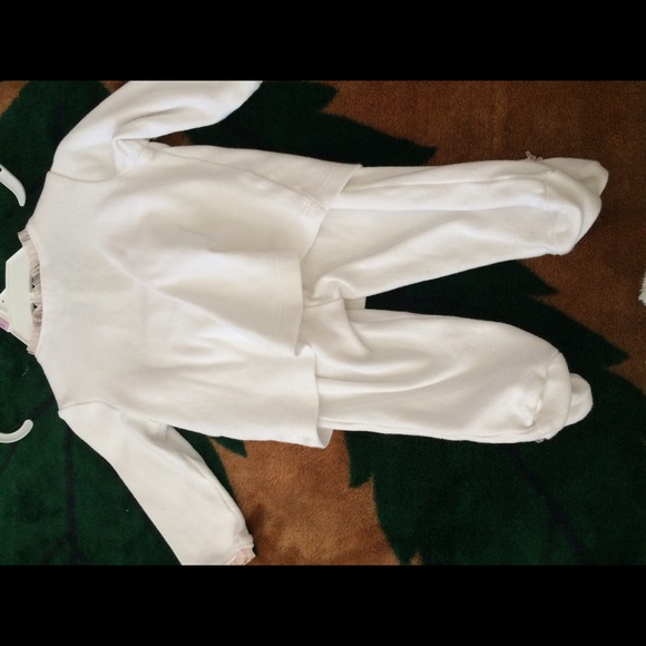2PC Pjs set - Picture 2 of 3