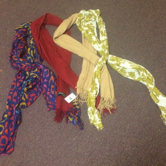 4 scarves!