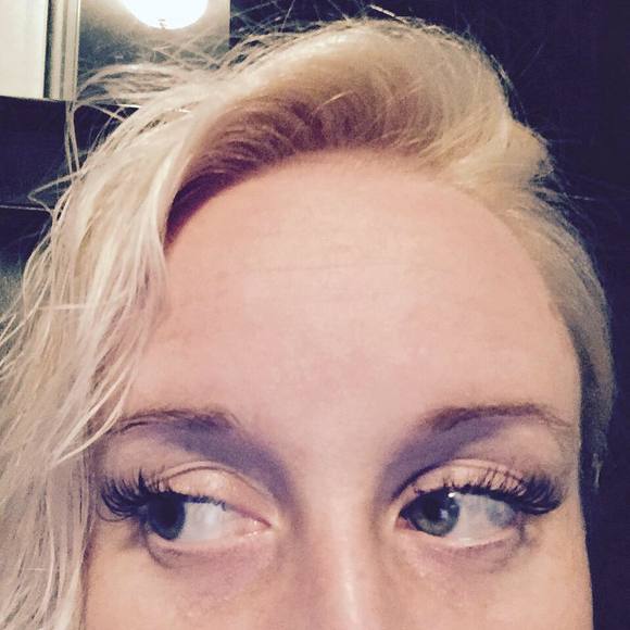 Meet your Posher, Angie