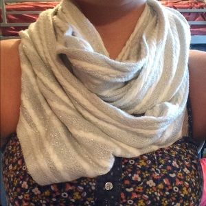 ✨SPARKLES SCARF✨