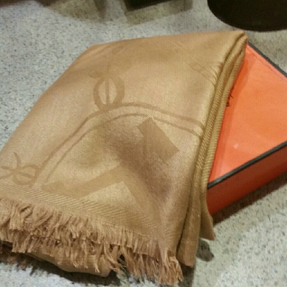 Authentic scarf,hat and loafer