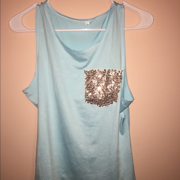 Aqua with just the right touch of sparkle ⭐️