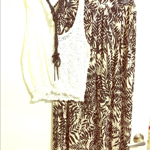 Beautiful Gap Maxi Skirt!