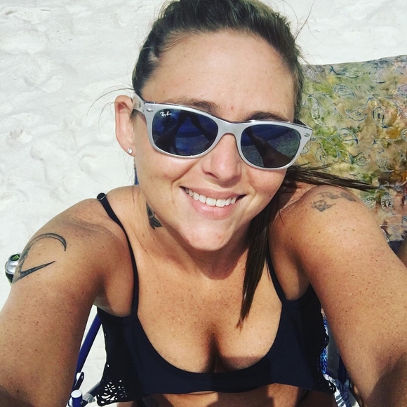 Meet your Posher, Shellie - Picture 1 of 1