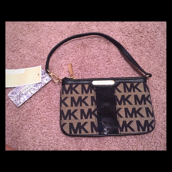 Michael kors MK logo wristlet