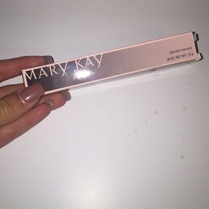 Mary Kay Mascara
