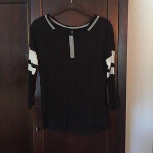 Adorable Karen Millen top