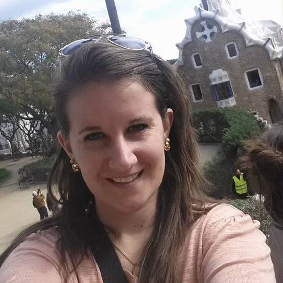 Meet your Posher, Mikhayla - Picture 3 of 3