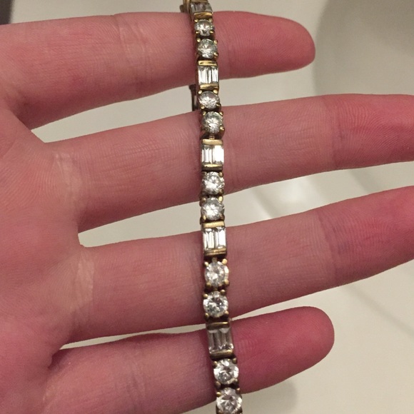 ✨ Gold Plated Cubic Zirconia Bracelet ✨