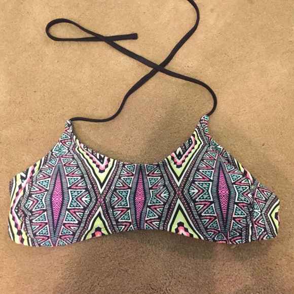 Small Xhilaration Bikini-top