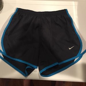 Kids nikes shorts!!