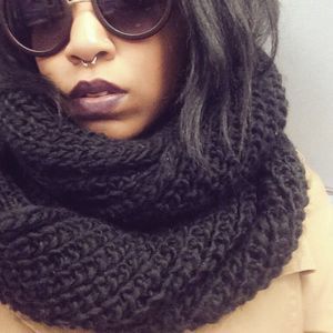 Meet your Posher, Ayana