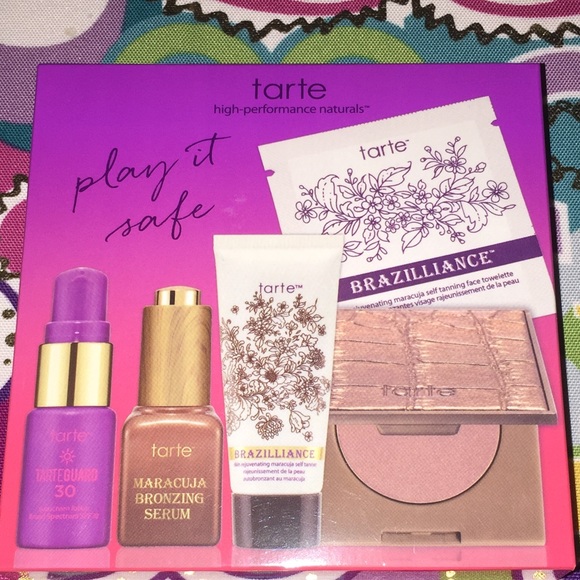 NIB NWT Tarte Play It Safe Summer Essentials Set - Picture 3 of 4