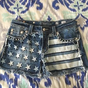 Size 29 Miss Me American flag shorts