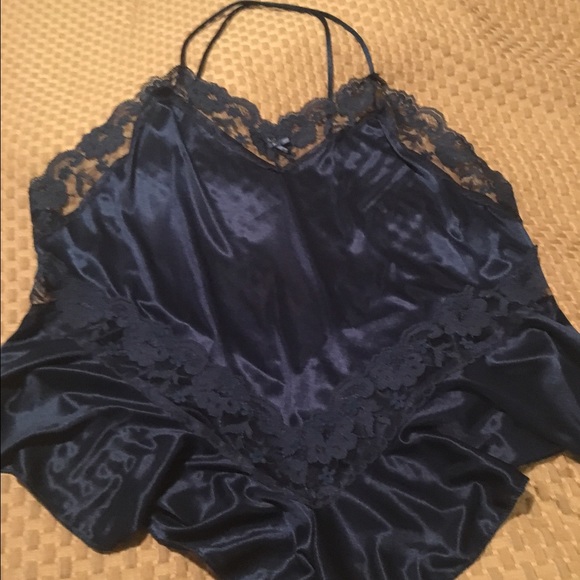Vintage Teddy with Flirty Lace Detailing - Picture 2 of 2
