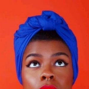 Meet your Posher, Edima