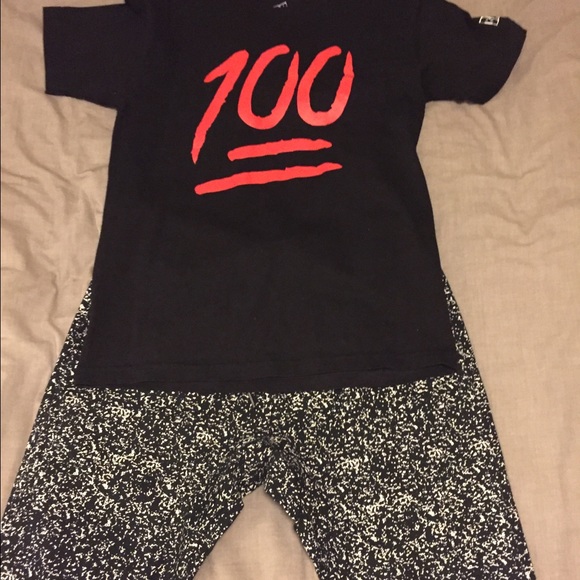 Men's black/white joggers and black/red 100 - Picture 2 of 2