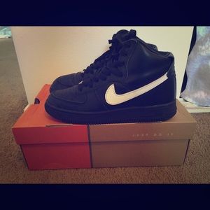 Classic Air Force 1 High Blk/Wht