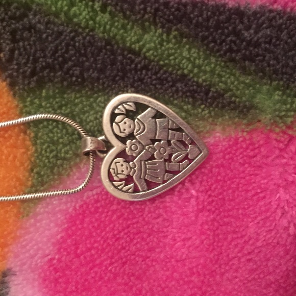 James Avery Children in a Heart