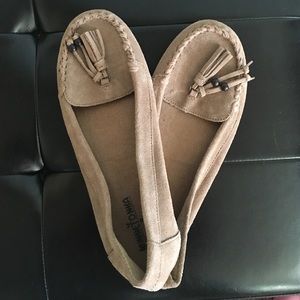Minnetonka Women's Moccasins size:11