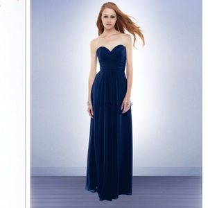 Navy Bridemaid/Prom/Formal Gown