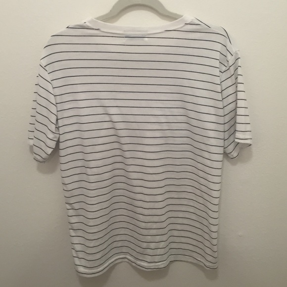 Black & white short sleeve - Picture 2 of 2