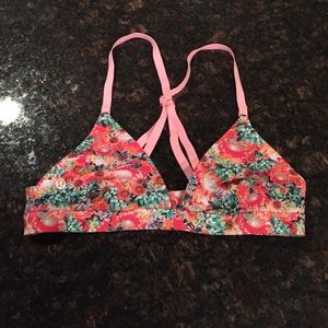 Lululemon swim top