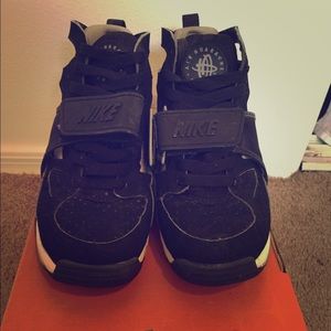 Air Trainer Huarache (GS)