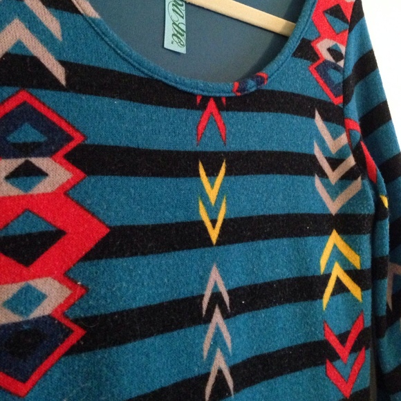 3/4 sleeve tunic-dress - Picture 3 of 3