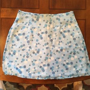 Cute blue skirt!