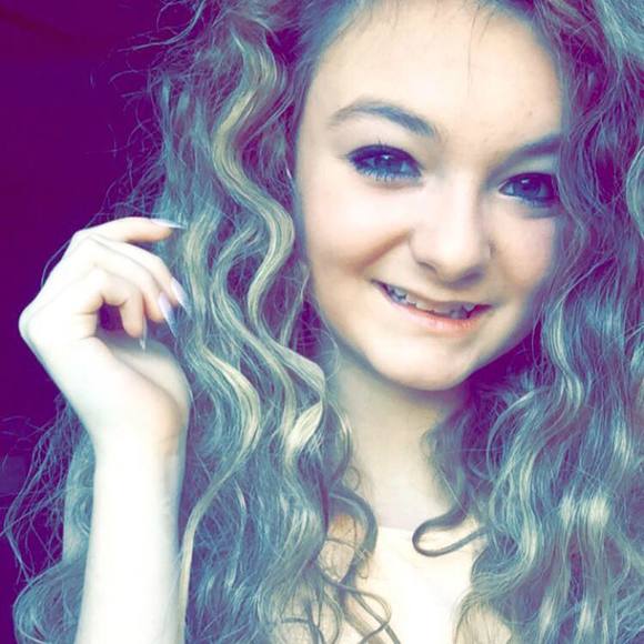 Meet your Posher, Lexie