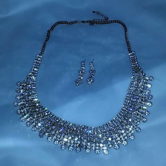 Necklace with matching Earrings
