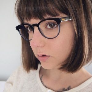 Meet your Posher, Erica