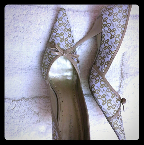BCBG ladies shoes