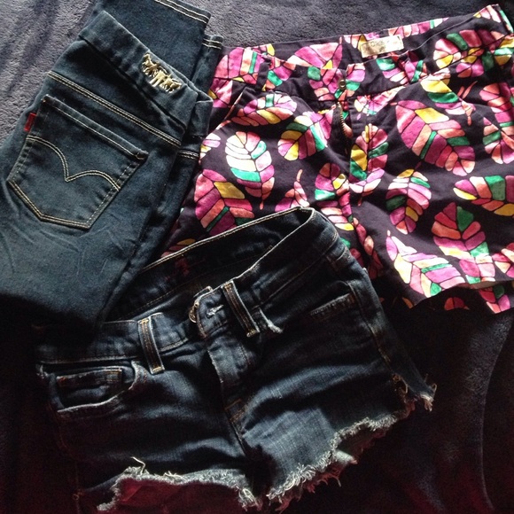Girls shorts/Capri bundle size 10