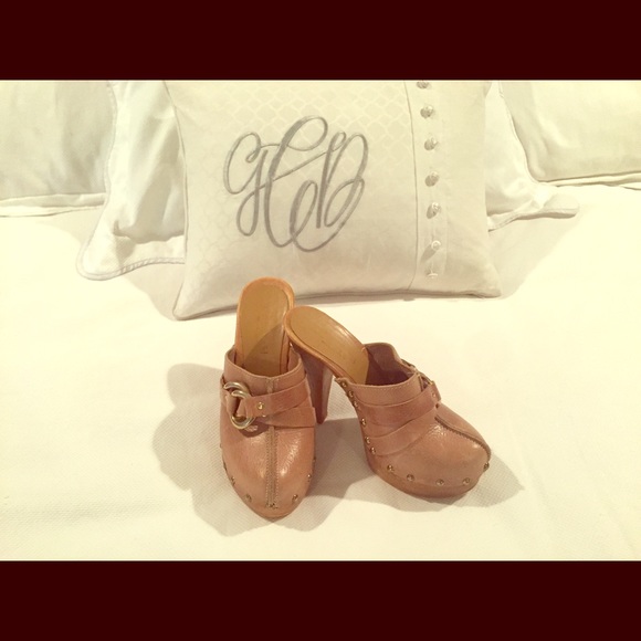 Charles David Clogs