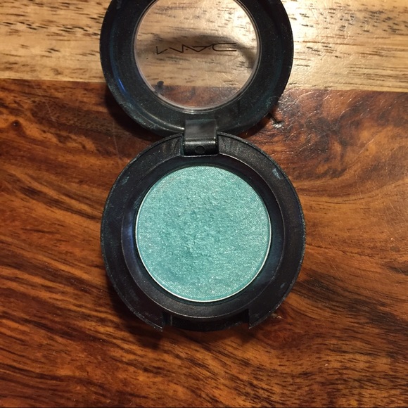 MAC - Aquadisiac Eyeshadow
