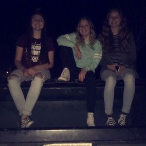 Meet your Posher, Devery