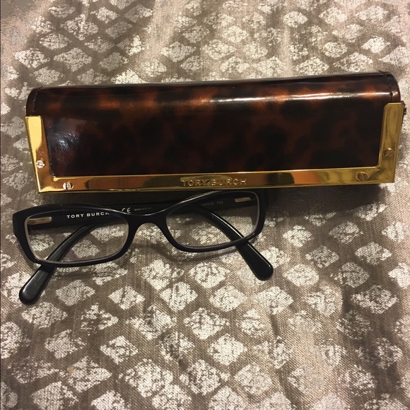Tory Burch Accessories - Navy Tory Burch glasses with case