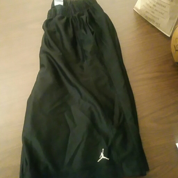 Blk Jordan shorts