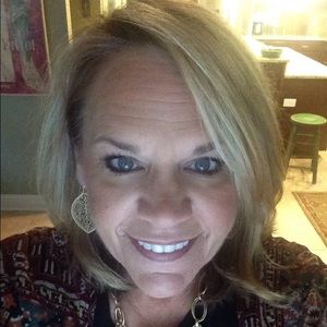 Meet your Posher, Jan