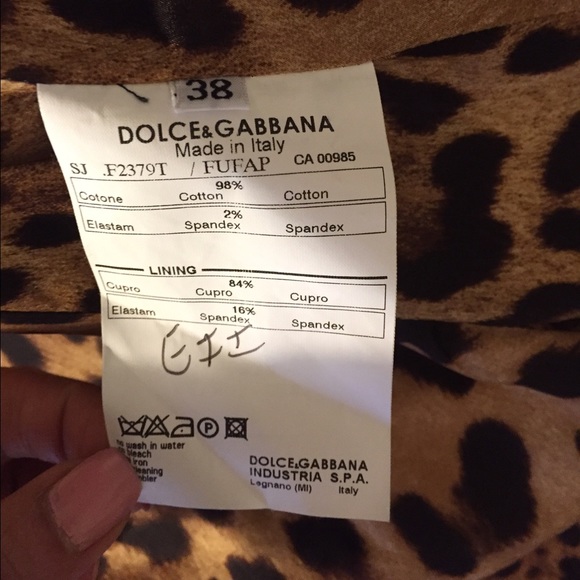 Dolce & Gabanna, NEW Size 38 short jacket - Picture 4 of 4