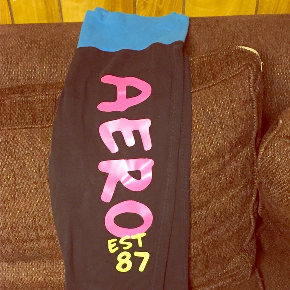 Aeropostale Yoga Crops
