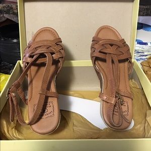 Lucky brand wedge sandals