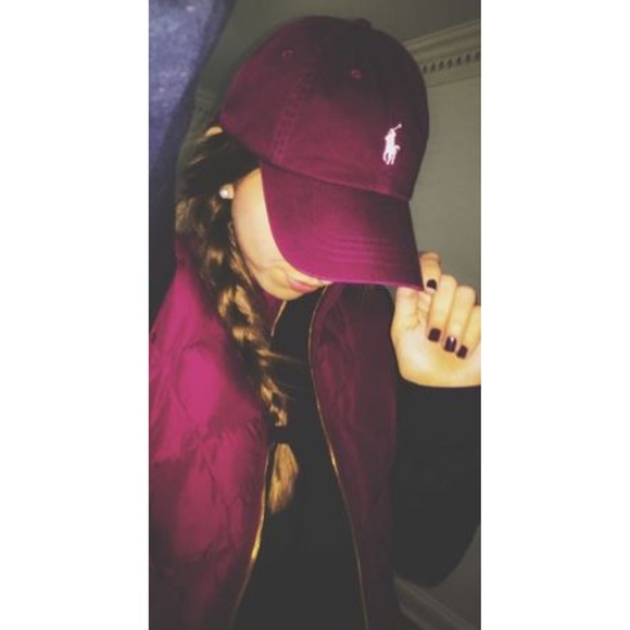 maroon polo hat