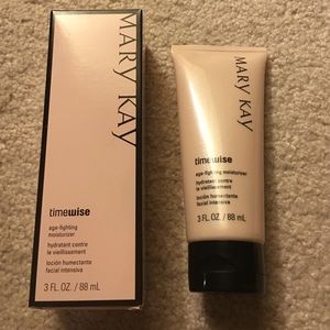 Mary Kay age fighting moisturizer