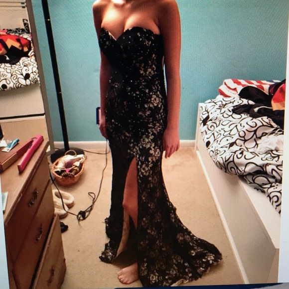 Black and cream prom dress